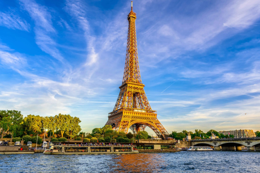 Autentoturismo_Citybreaks_Paris_Torre_Eiffel